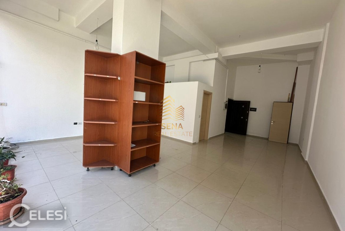 Qera, Ambient Biznesi, Yzberisht – Bulevardi Migjeni, 500 Euro/Muaj