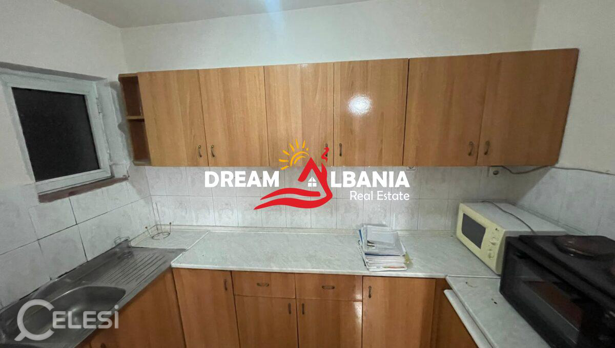 Apartament 2+1 ne Shitje Rruga e Elbasanit, Prane Down Town (ID 5129002)