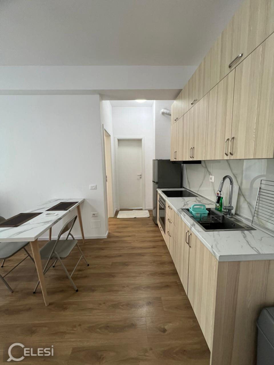 🏢Ne zonen e Ali Demit,Rezidenca Kadiu jepet me qera apartament 1+1,i mobiluar.