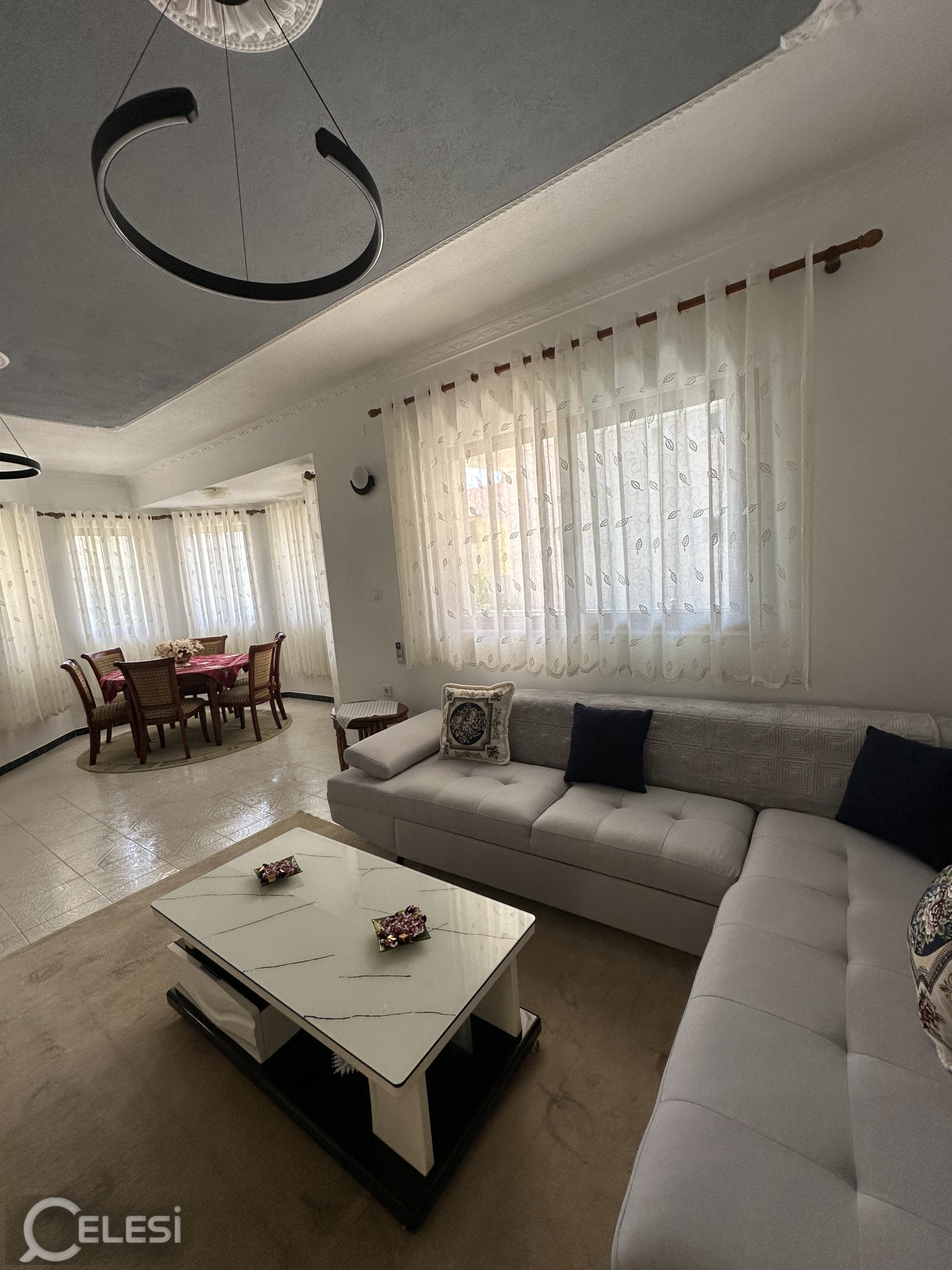 Qera | Vilë 2 + 1+ Post Parkimi | Qytet Studenti | 600 €/muaj