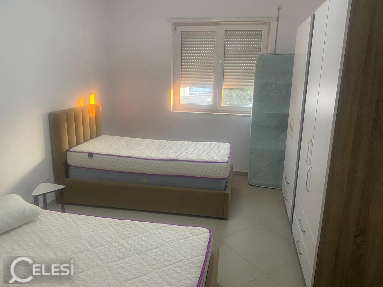 JEPET APARTAMENT 1+1 ME QERA TE RRUGA DIBRES PRANE QSUT