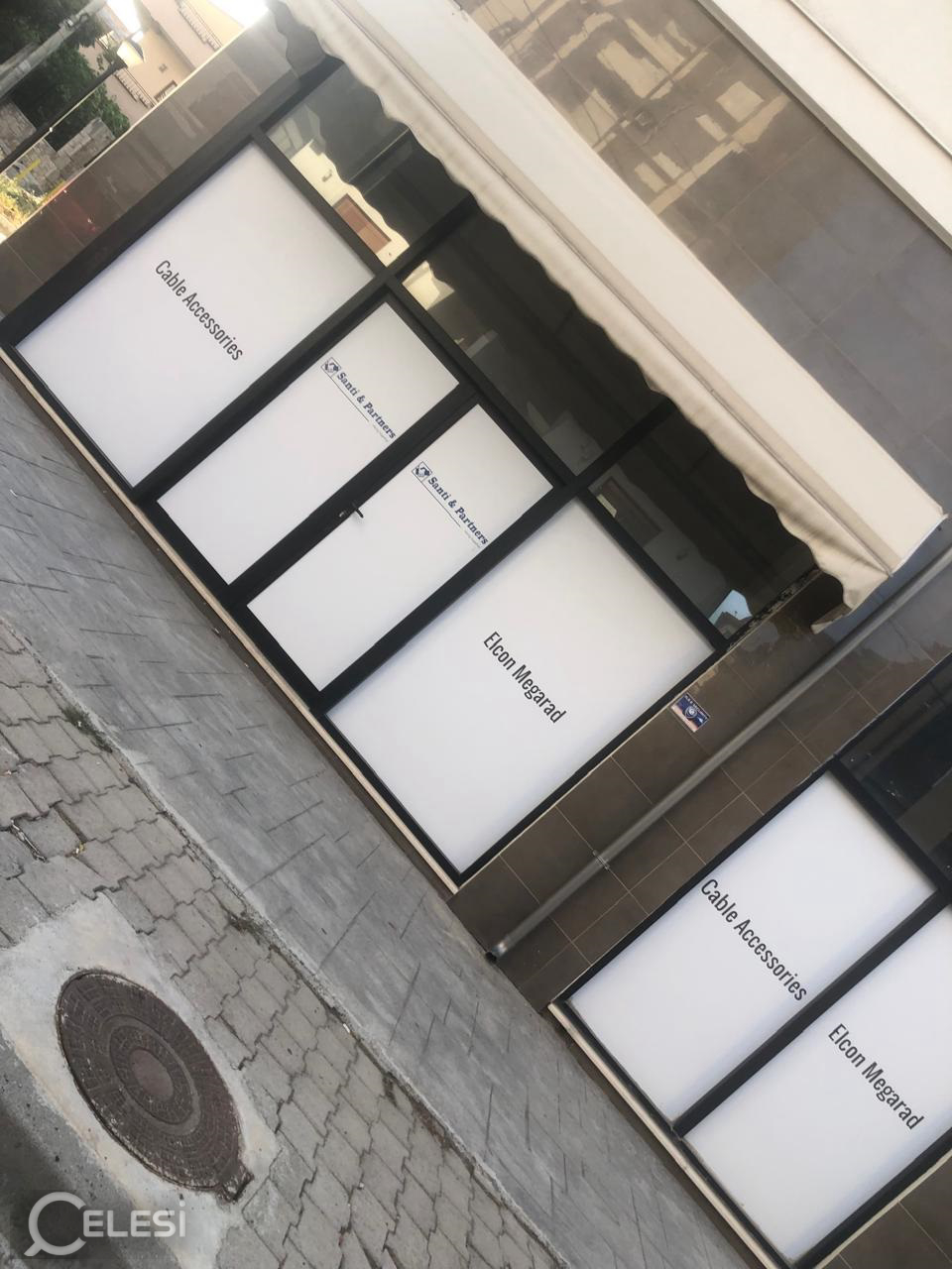 Qera | Ambjent Biznesi | Komuna e Parisit | 600 €/muaj