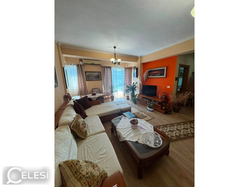 Shitet, Apartament 2+1, Ish-Nisharaku, Bulevardi Gjergj Fishta