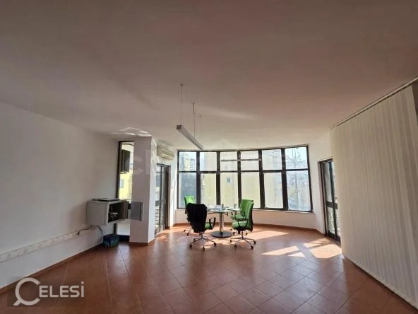 Apartament 2+1+2 me qira "Bllok"