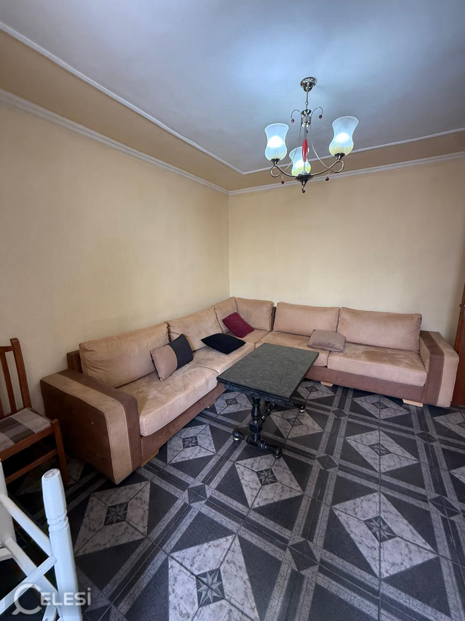 Qera | Apartament 1 + 1 | Rruga e Dibrës | 400 €/muaj