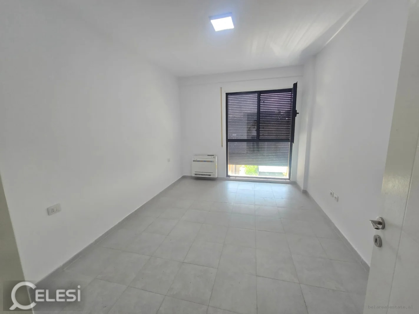Zyre Me Qera 2+1 Tek Kompleksi ASL 2 (ID BZ2628) Tirane.