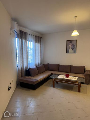 Jepet apartament 1+1 me qira tek Kompleksi Molla , Astir , Kashar , Yzberisht .