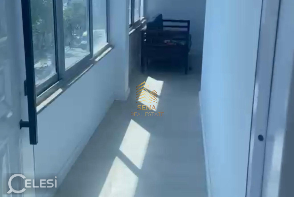 Qira, Ambient Biznesi 2+1, Sauk, 80.000 Lek/muaj