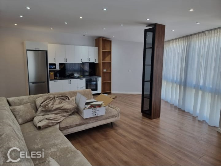Jepet Kate Vile me qera ne zonen e Paskuqanit afer Unazes se Madhe ID: 5257