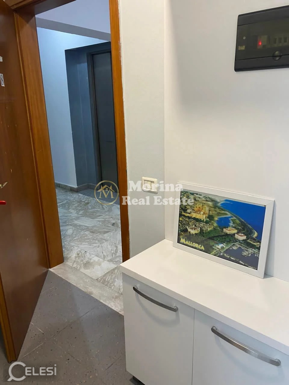 Qera | Ambjent Biznesi | Rruga e Kavajes | 450 €/muaj