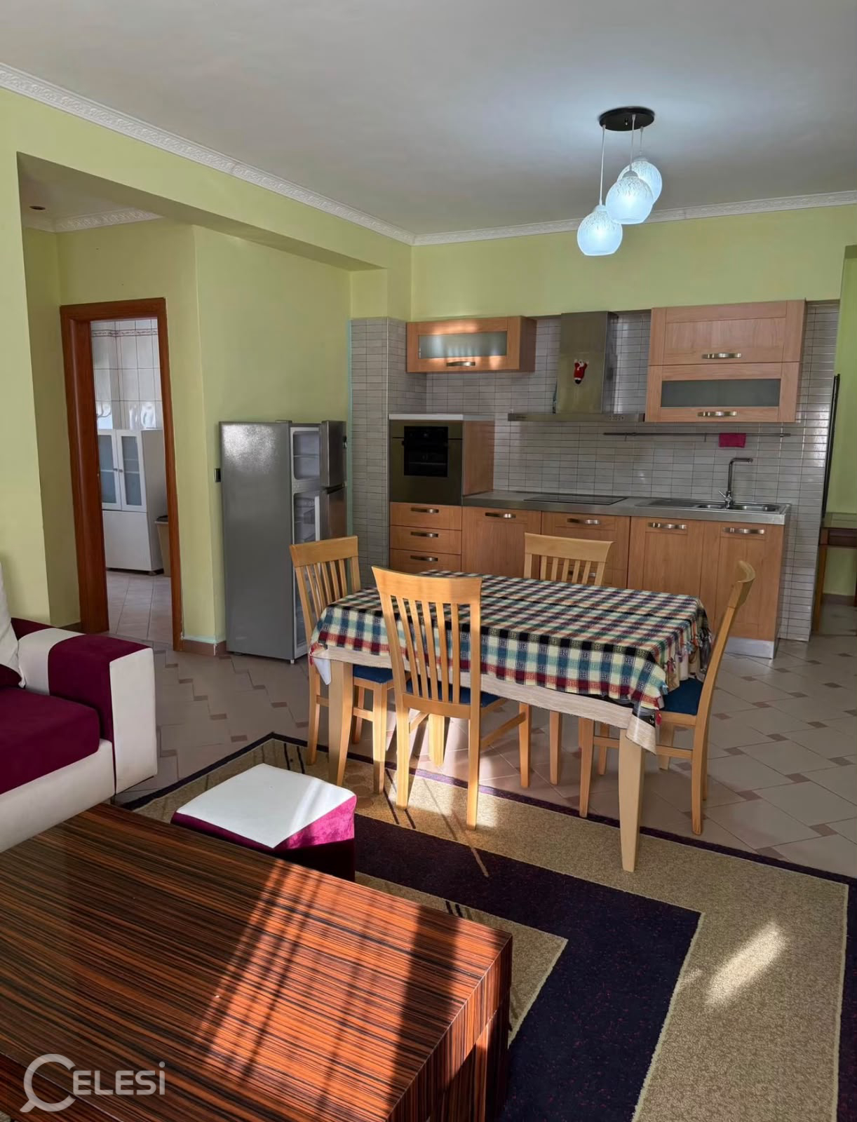 Jepet apartament 1+1+Depo me qira tek Rruga e Durresit , prane Central Comfy Apartment , Zogu i Zi , Rruga Mine Peza , Qender , Sheshi Skenderbej , Rruga e Kavajes .