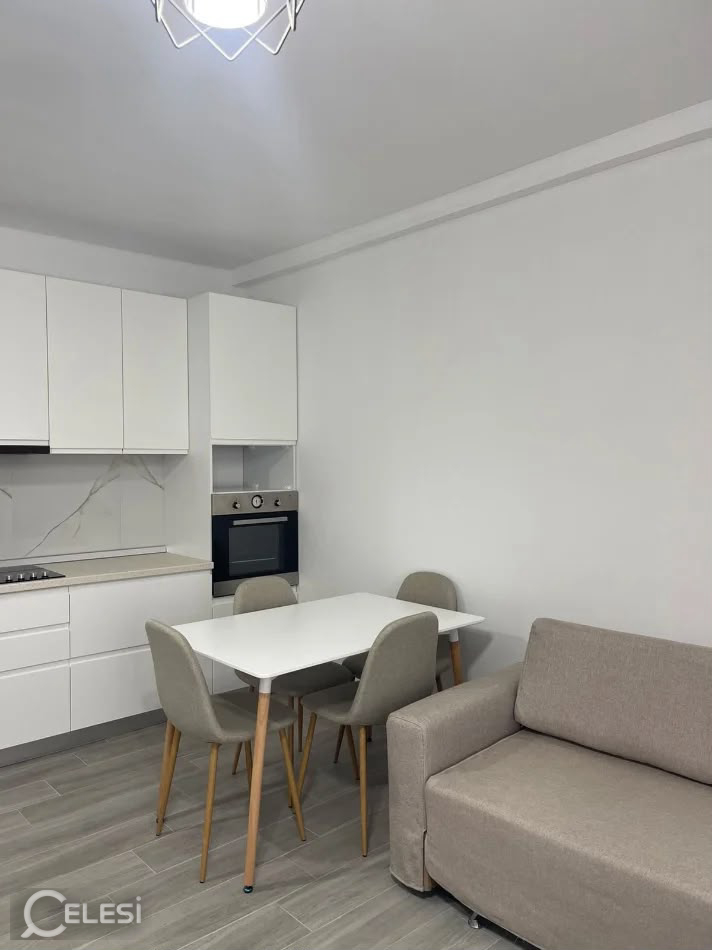 JEPET APARTAMENT ME QERA 3+1, RRUGA 5 MAJI