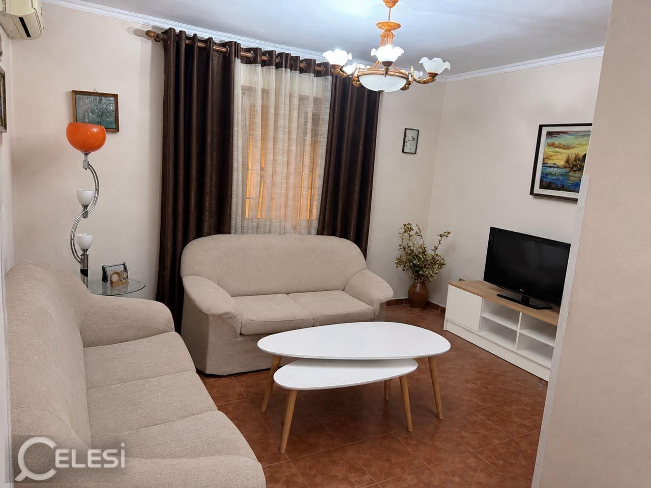 Qera | Apartament 2 + 1 | Shkolla e Bashkuar | 500 €/muaj