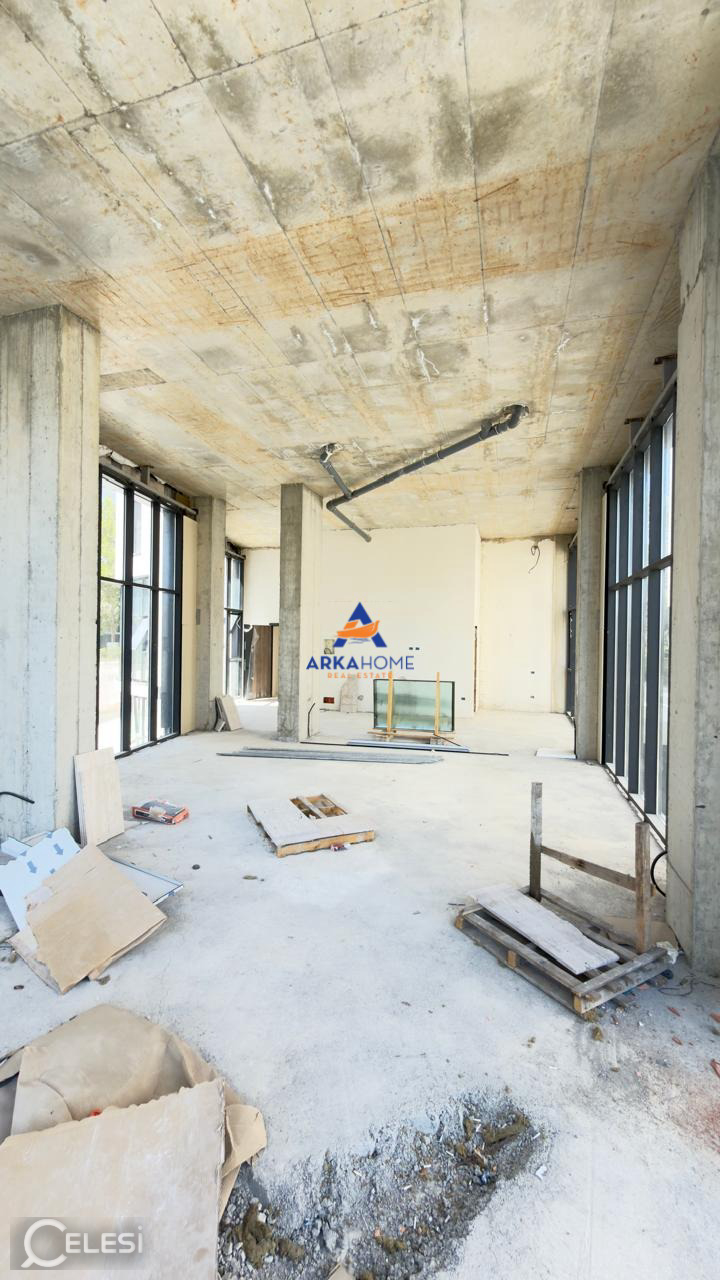 SHITET AMBJENT BIZNESI ⁠129 M2 " LIQENI I THAT " 645.000 EURO