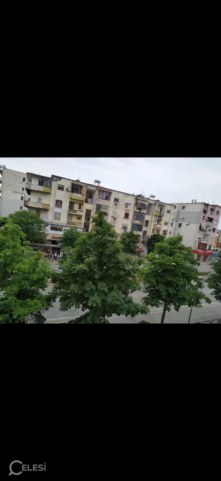 Qera | Ambjent Biznesi | MYSLYM SHYRI | 500 €/muaj