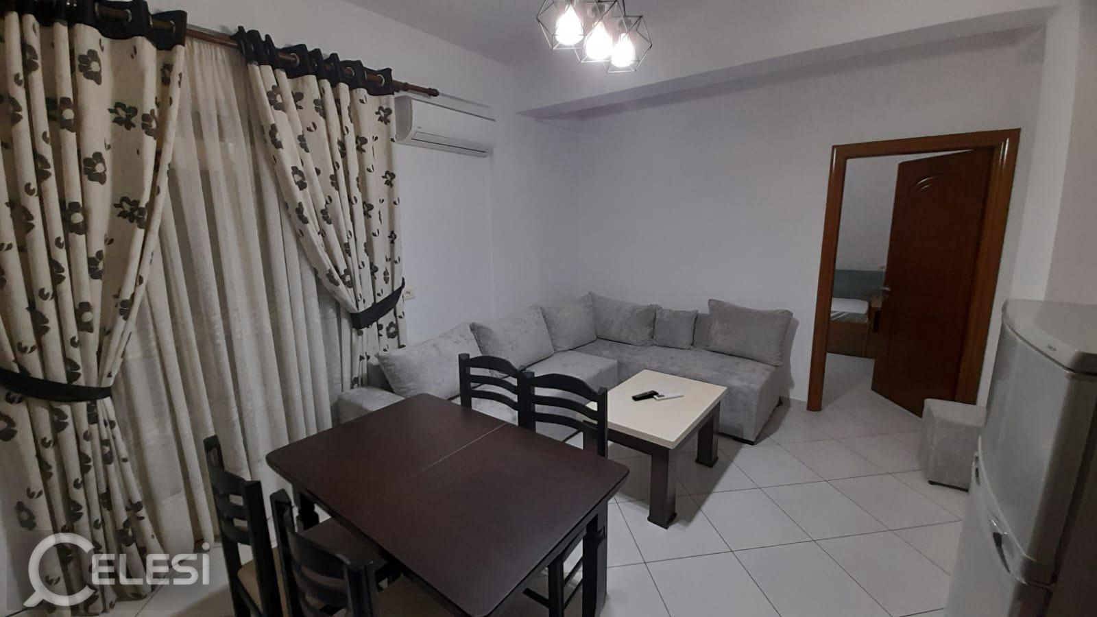 Qera | Vilë 2+1+2 | Fresk | 380 €/muaj