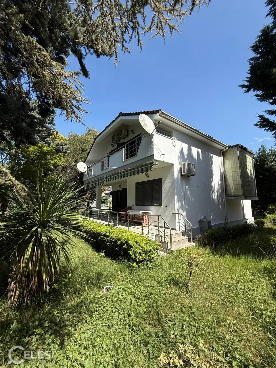 BREGDETI DURRES – GOLEM, NE FSHATIM TURISTIK MONDI I RIKES, 130M LARG DETIT,